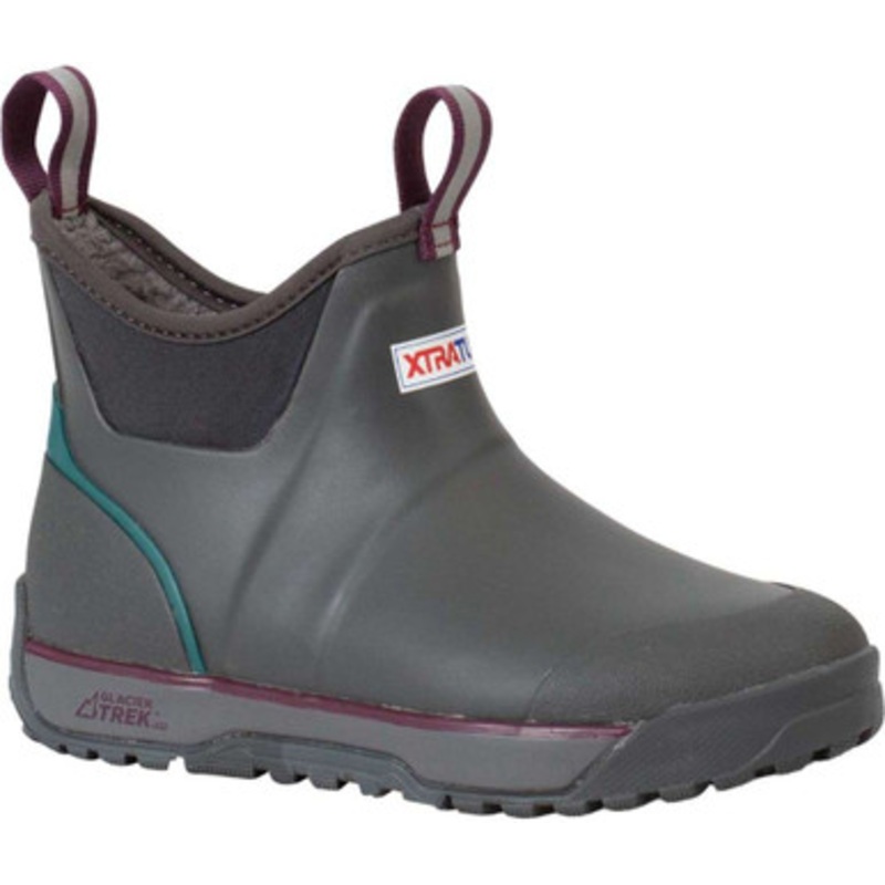 Xtratuf Women’s Ice 6in Ankle Deck Boot – Dark Shadow – 7