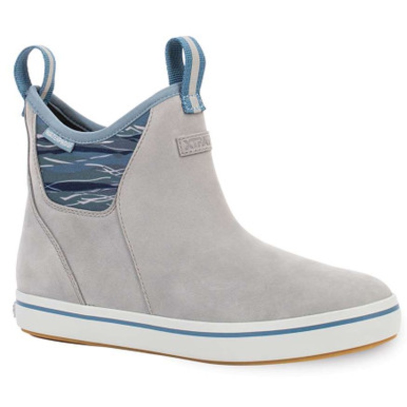 Xtratuf Women’s Leather Ankle Deck Boot – Gray Dolphin – 7.5