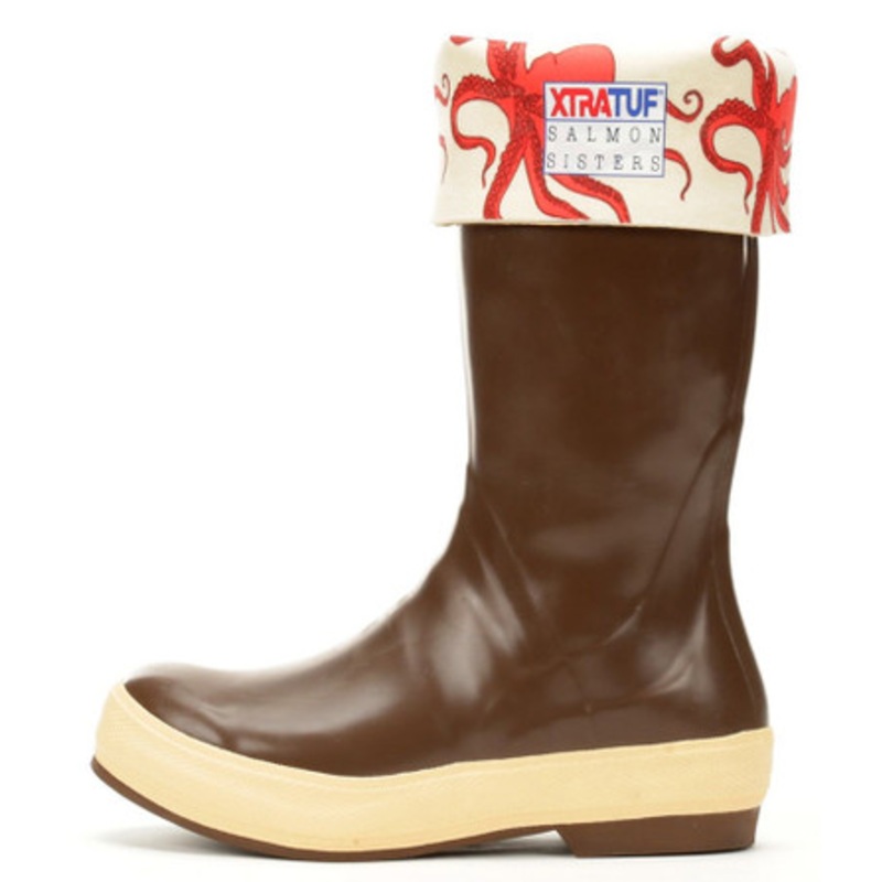 Xtratuf Salmon Sisters Legacy Boot – 15in Octopus Print 8