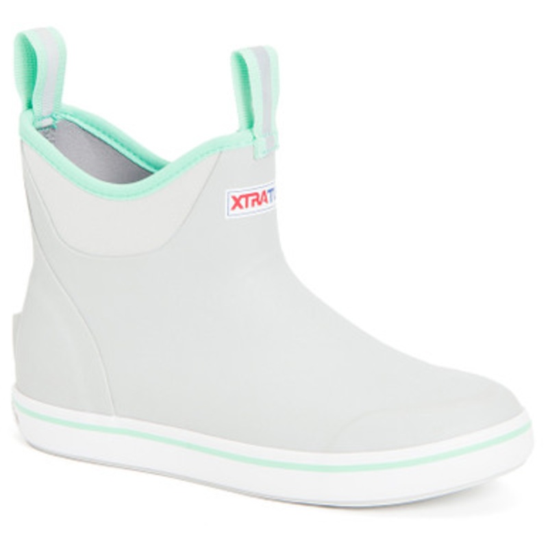 Xtratuf Women’s Ankle Deck Boots – Gray – 9