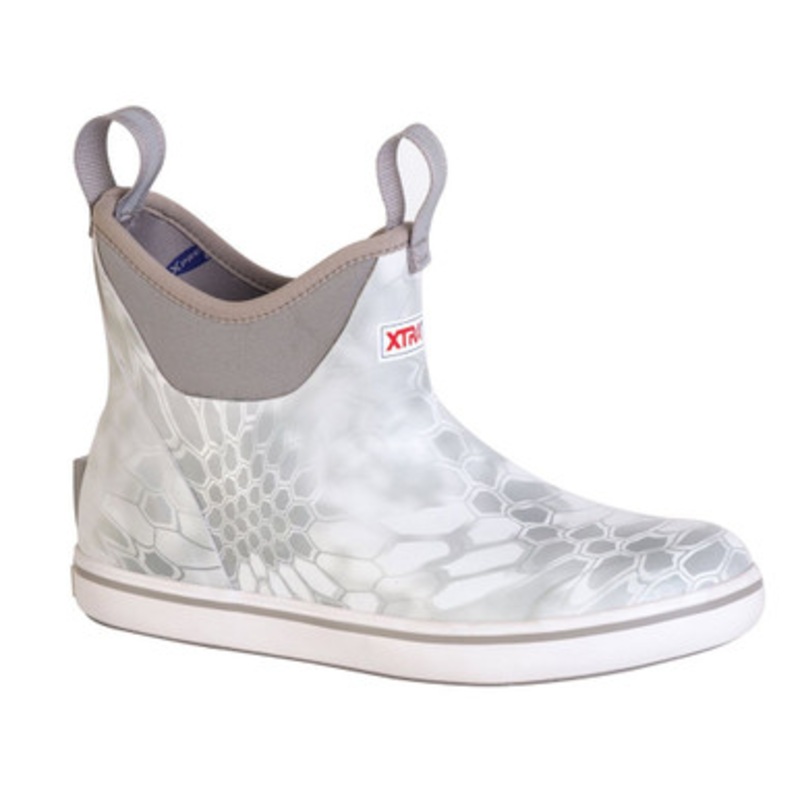 Xtratuf Women’s Ankle Deck Boots – Kryptek Yeti – 7