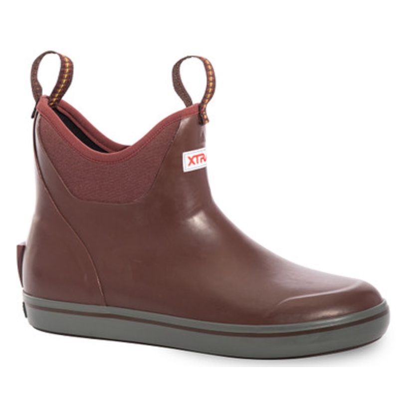 Xtratuf Women’s Ankle Deck Boot – Red – 6