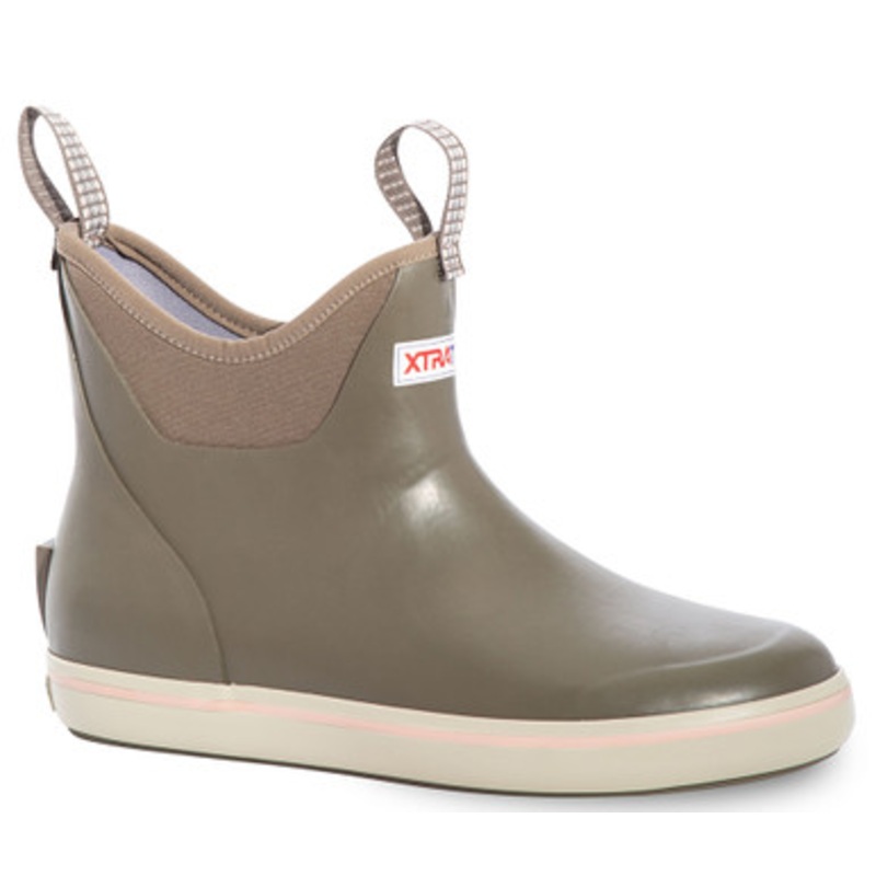 Xtratuf Women’s Ankle Deck Boot – Tan – 11